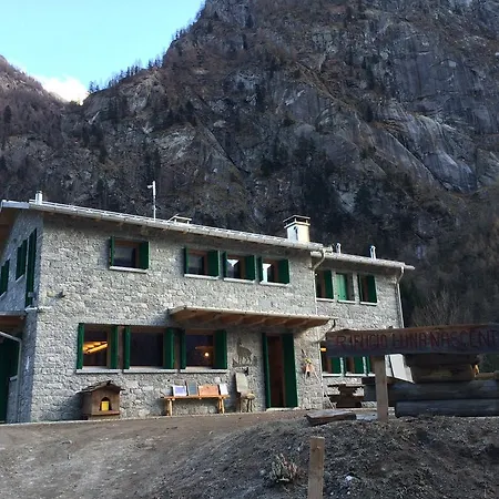 Rifugio Luna Nascente * San Martino (Sondrio)