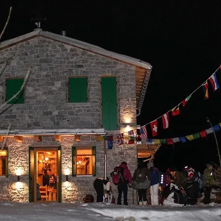 Πανσιόν Rifugio Luna Nascente