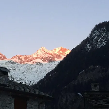 Rifugio Luna Nascente Gæstehus