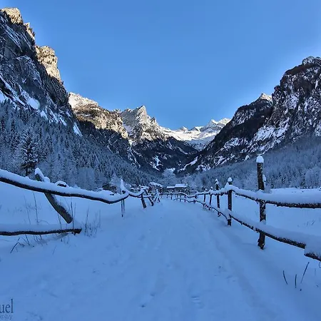 Rifugio Luna Nascente Gæstehus